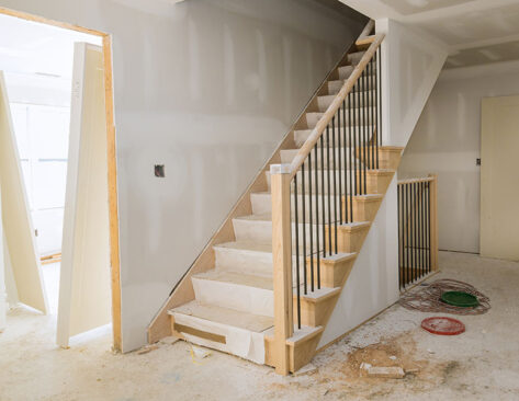 Fabrication et Entretien d'Escaliers pour Votre Maison : Guide Complet